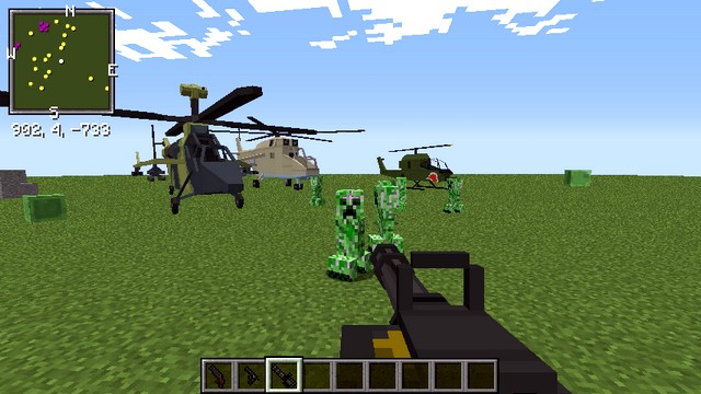 Minecraft assembly with mods for weapons and tanks